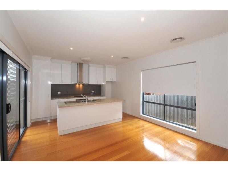 3 Lillie Lane, Strathdale VIC 3550