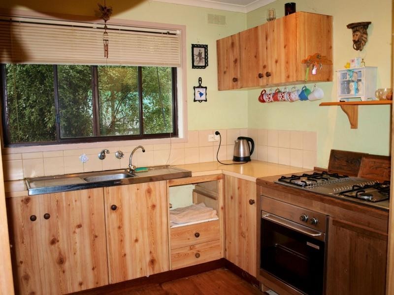 43 Playne Street, Heathcote VIC 3523