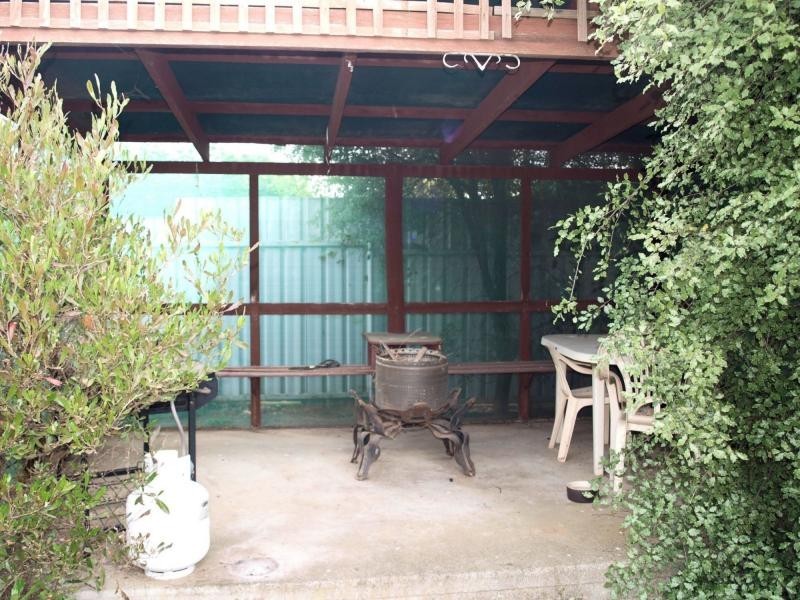 43 Playne Street, Heathcote VIC 3523