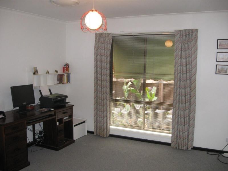 16 Sydenham Avenue, North Bendigo VIC 3550