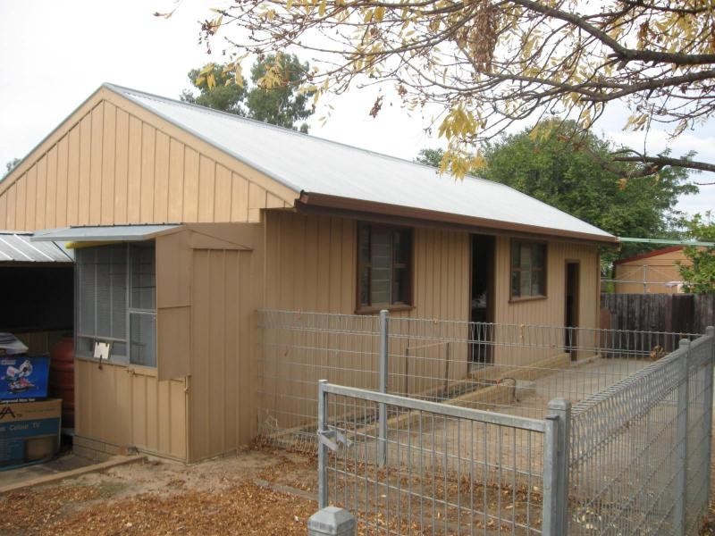 16 Sydenham Avenue, North Bendigo VIC 3550