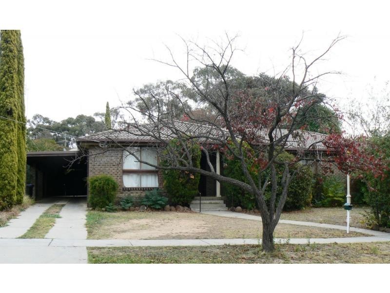 11 Herbert Avenue, Strathdale VIC 3550