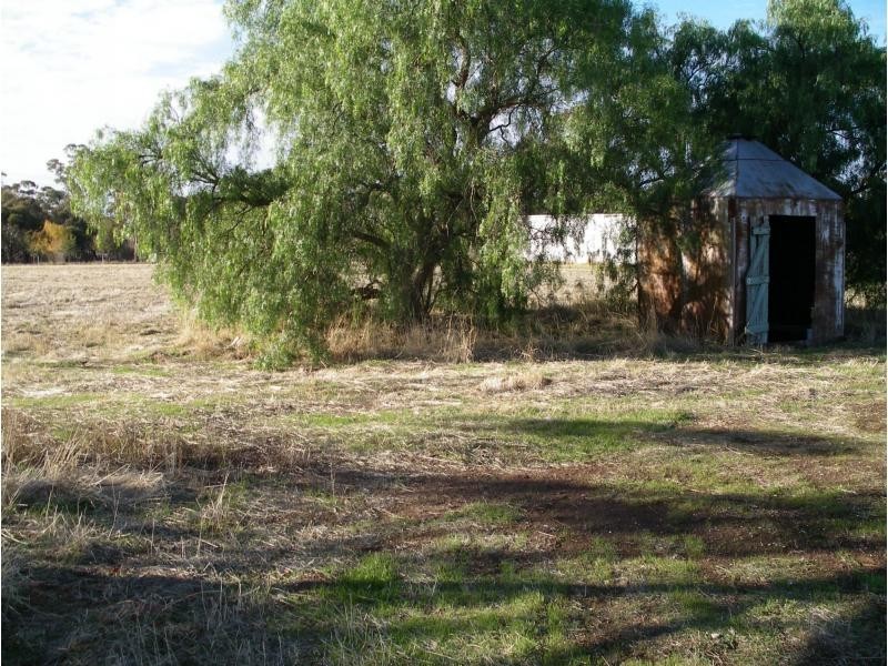 50 Faraday Street, Neilborough VIC 3570