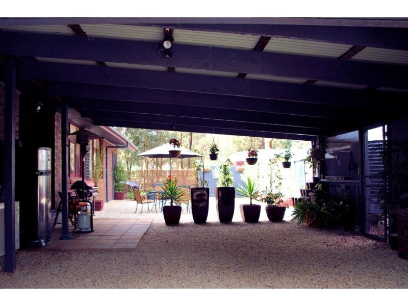 52 Golf Links Lane, Heathcote VIC 3523