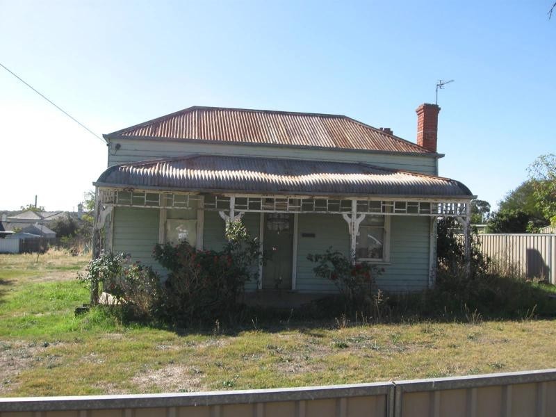 4 Kneebone Street, Eaglehawk VIC 3556