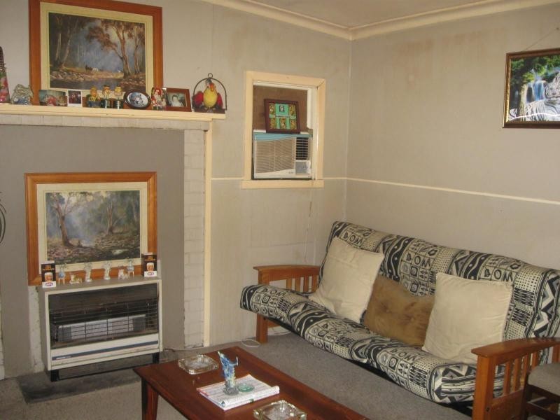 1 Caldwells Road, Eaglehawk VIC 3556