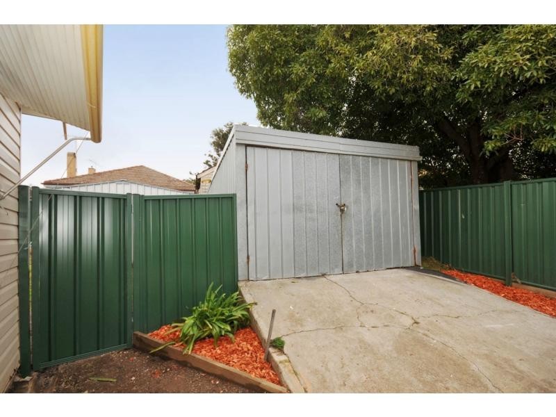 3 Bray Street, Long Gully VIC 3550