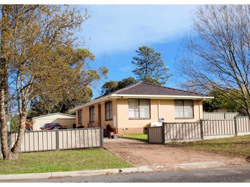 7 Thomas Street, Heathcote VIC 3523
