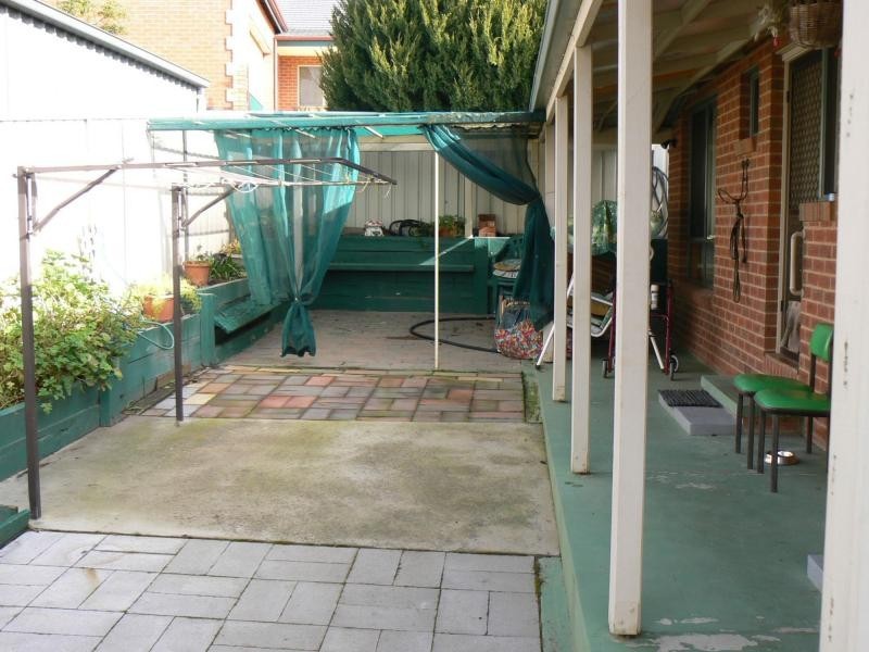 1 Pattison Drive, Kangaroo Flat VIC 3555