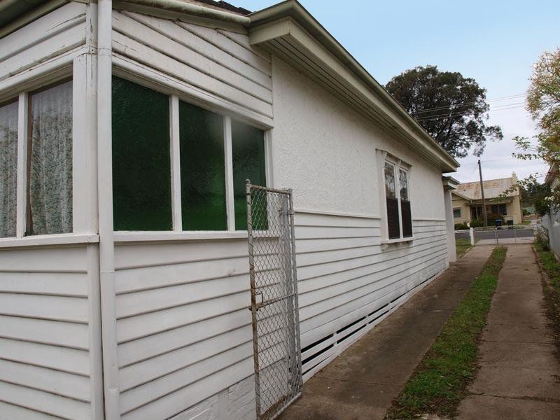 86 Neale Street, Kennington VIC 3550