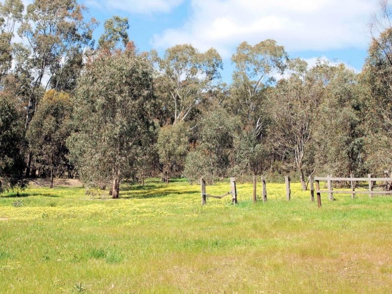 215 Hirds Road, Heathcote VIC 3523