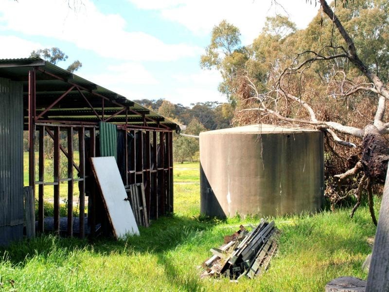 215 Hirds Road, Heathcote VIC 3523