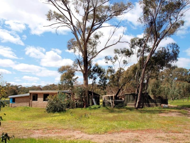 215 Hirds Road, Heathcote VIC 3523