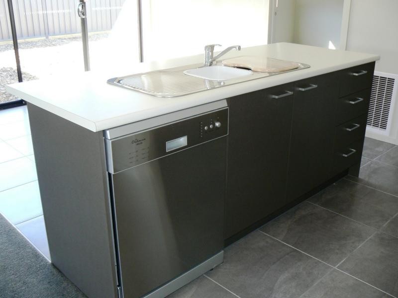 2 Yellowgum Boulevard, Epsom VIC 3551