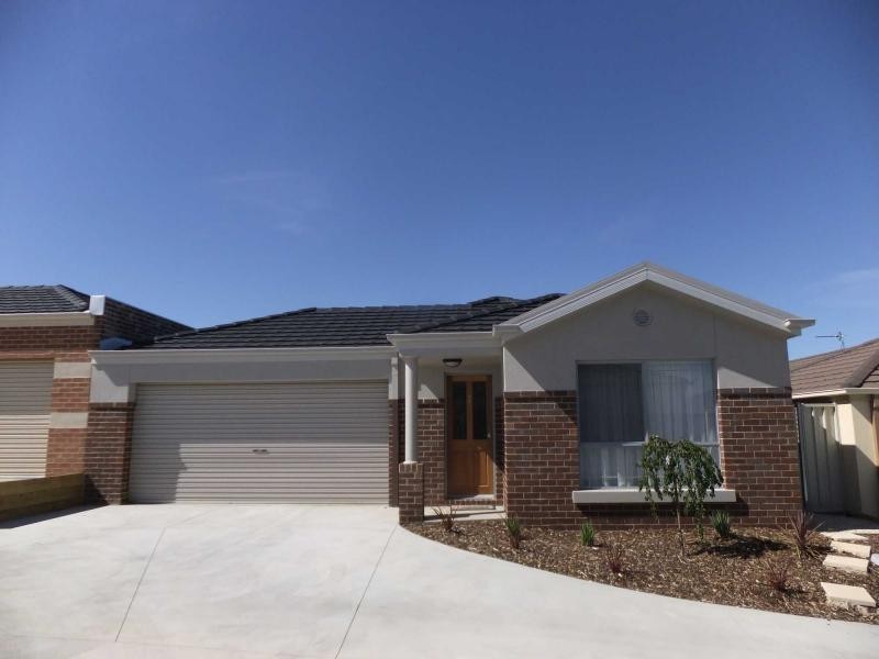 3B Jerribong Way, Kangaroo Flat VIC 3555
