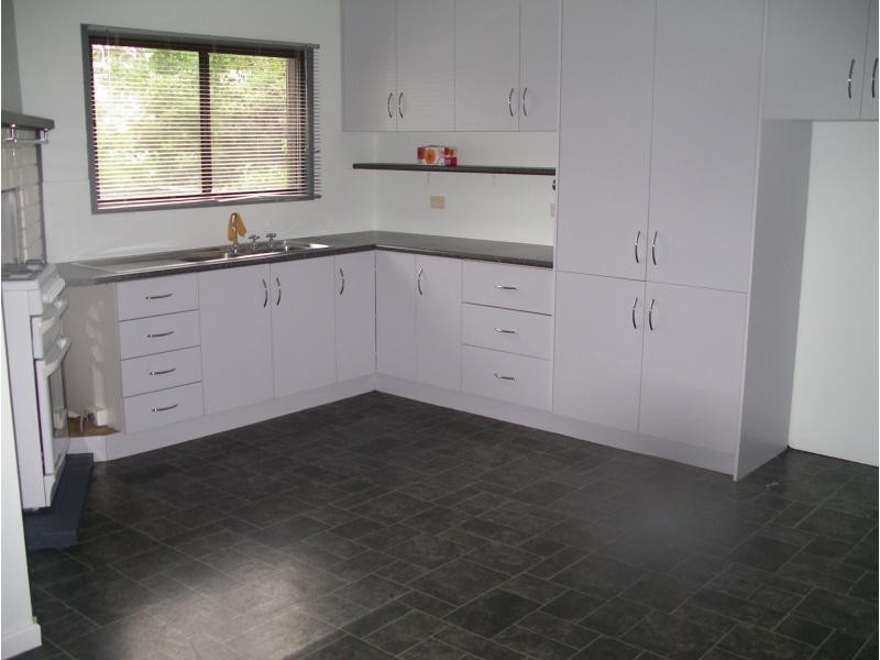 82 Peg Leg Road, Sailors Gully VIC 3556