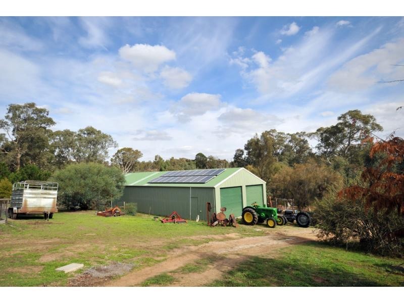 Ravenswood VIC 3453