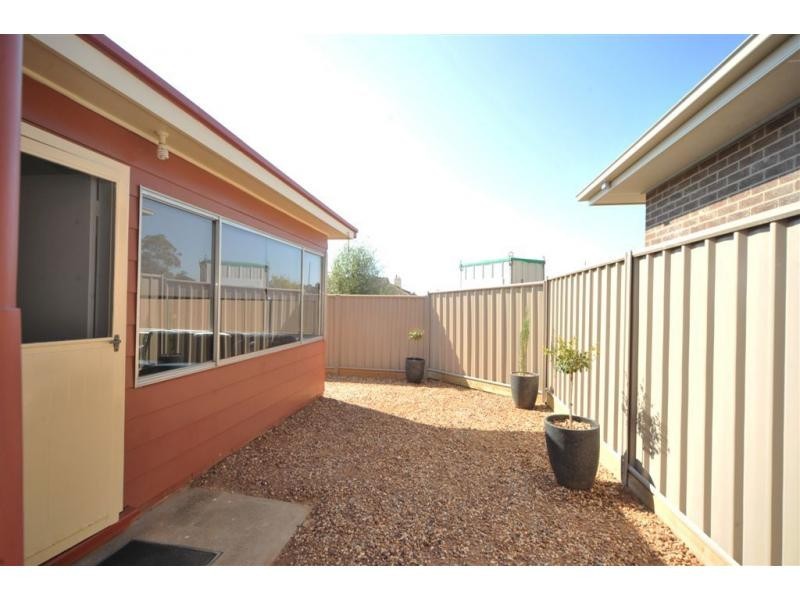 31 Booth Street, Golden Square VIC 3555