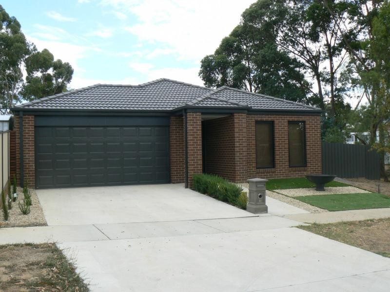 Golden Square VIC 3555