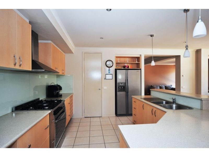 68 High Street, Marong VIC 3515