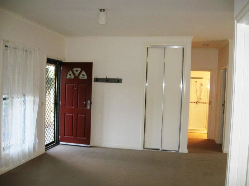 Unit 1 14 Peg Leg Road, Eaglehawk VIC 3556