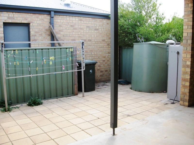 Unit 1 14 Peg Leg Road, Eaglehawk VIC 3556