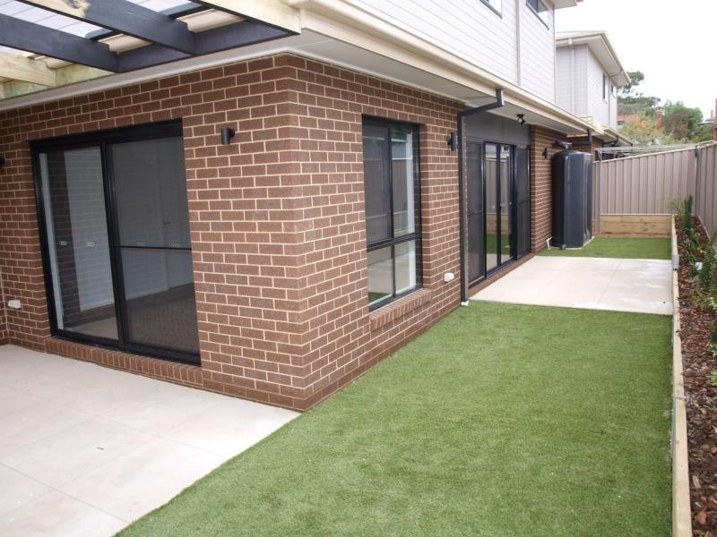 1 /31 Booth Street, Golden Square VIC 3555