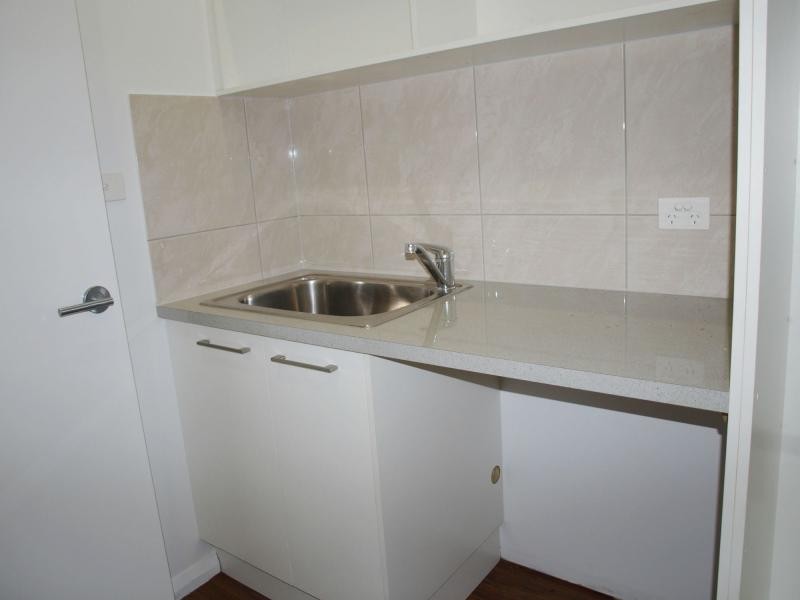 1 /31 Booth Street, Golden Square VIC 3555