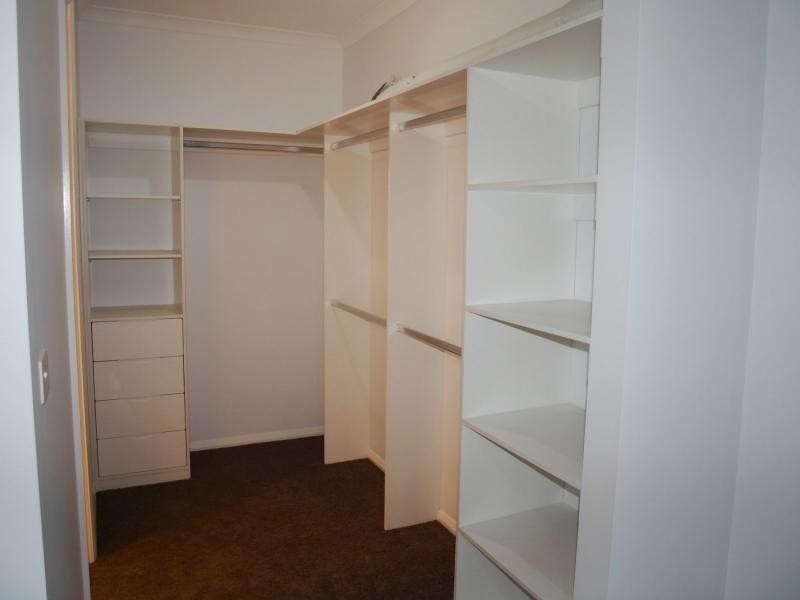 1 /31 Booth Street, Golden Square VIC 3555