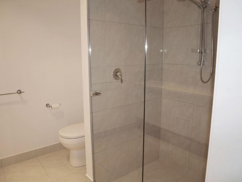 1 /31 Booth Street, Golden Square VIC 3555