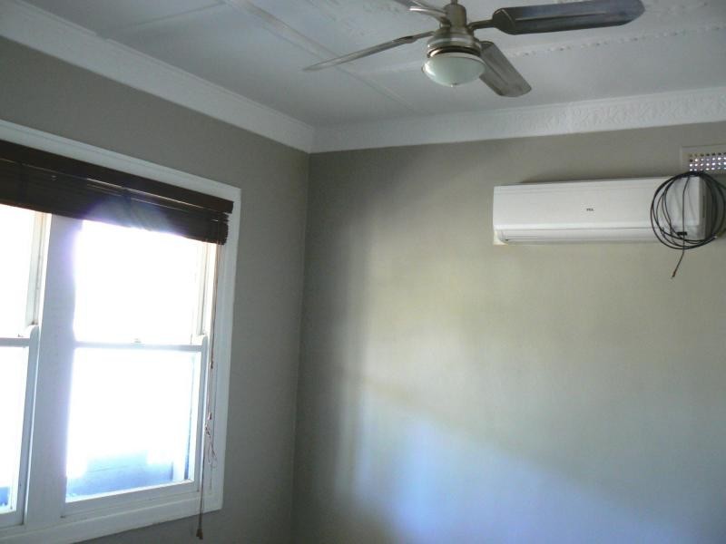 Unit 1/23 Nish Street, Flora Hill VIC 3550