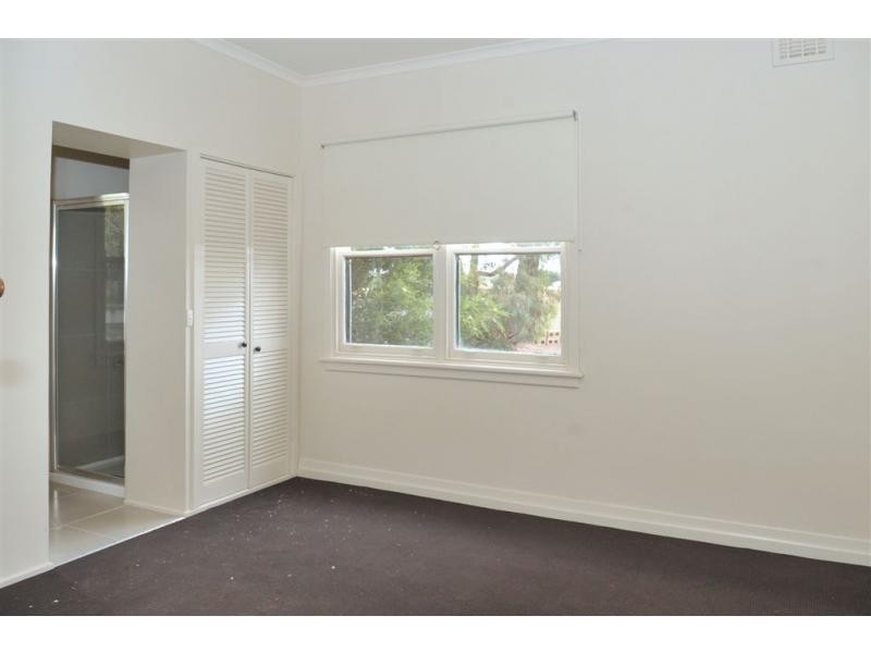 336 Station Street, Epsom VIC 3551