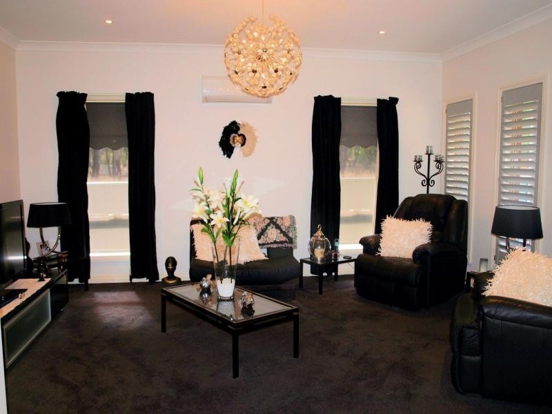 107 Caldwell Street, Heathcote VIC 3523