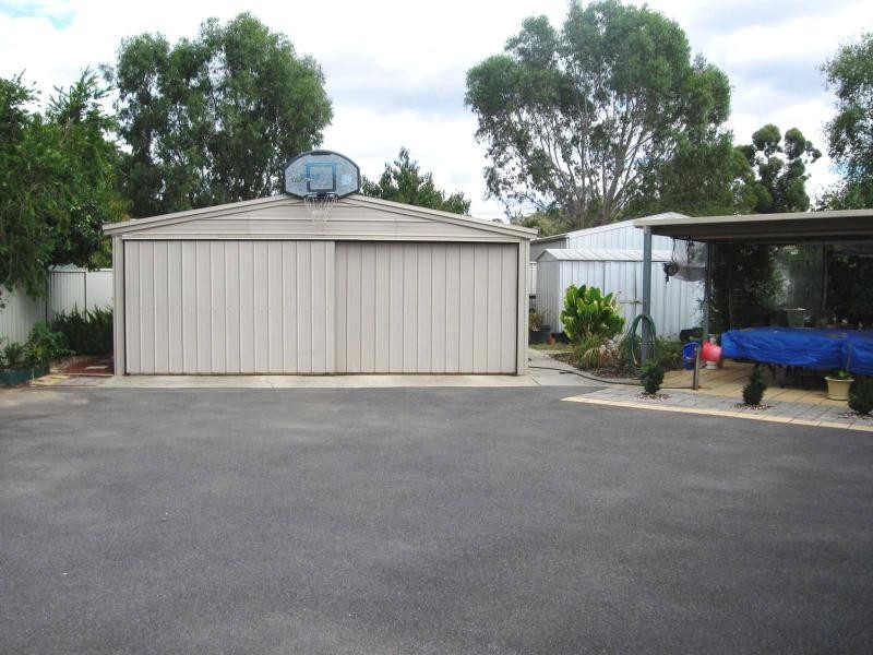 2 Irene Court, Kangaroo Flat VIC 3555