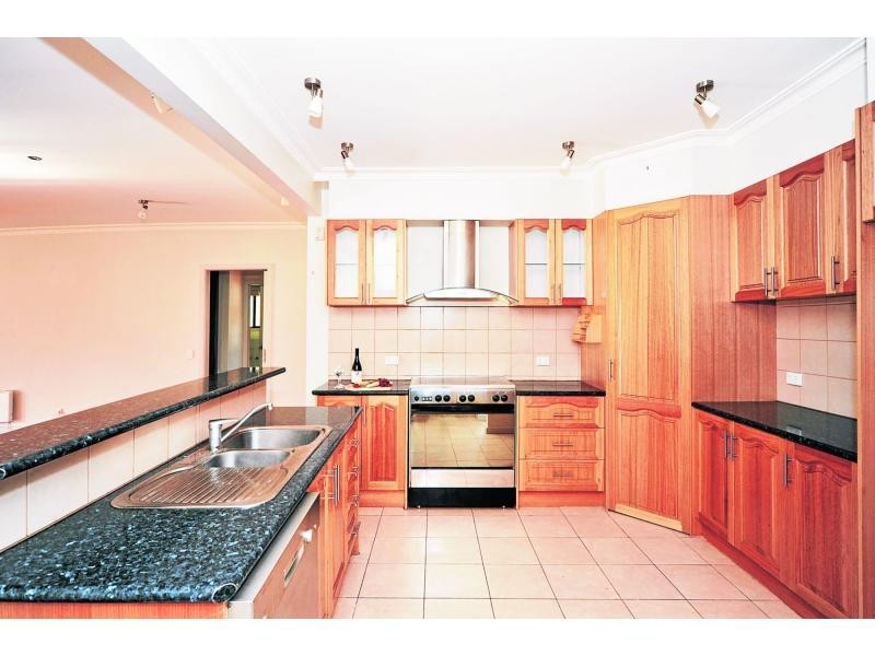 107 Heathcote – North Costerfield Rd, Heathcote VIC 3523