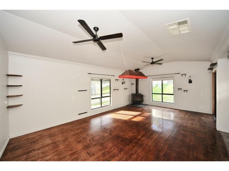 107 Heathcote – North Costerfield Rd, Heathcote VIC 3523