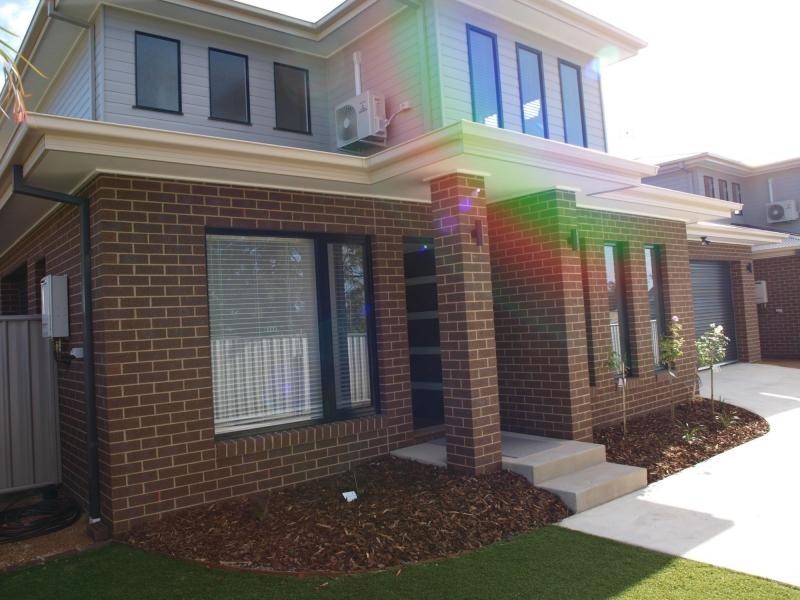 2 /31 Booth Street, Golden Square VIC 3555