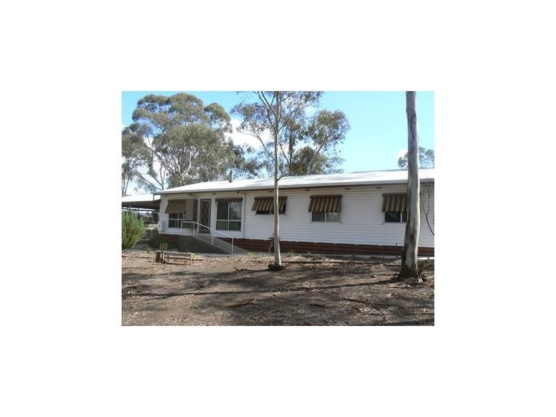 5 Dempsey Street, Myers Flat VIC 3556