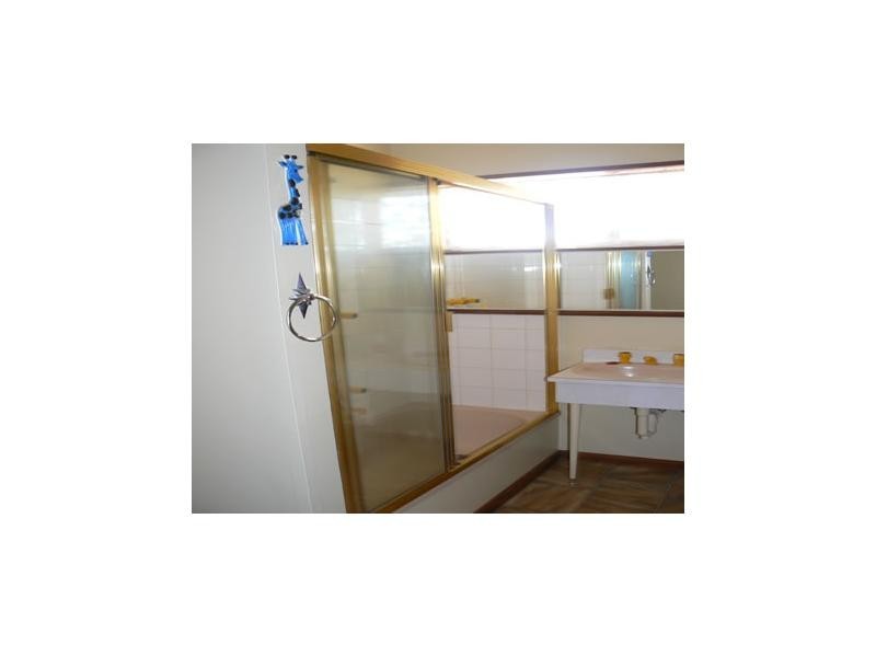 5 Dempsey Street, Myers Flat VIC 3556