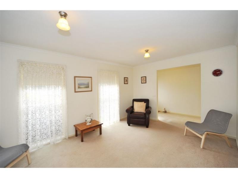 2/7 Allingham Street, Golden Square VIC 3555