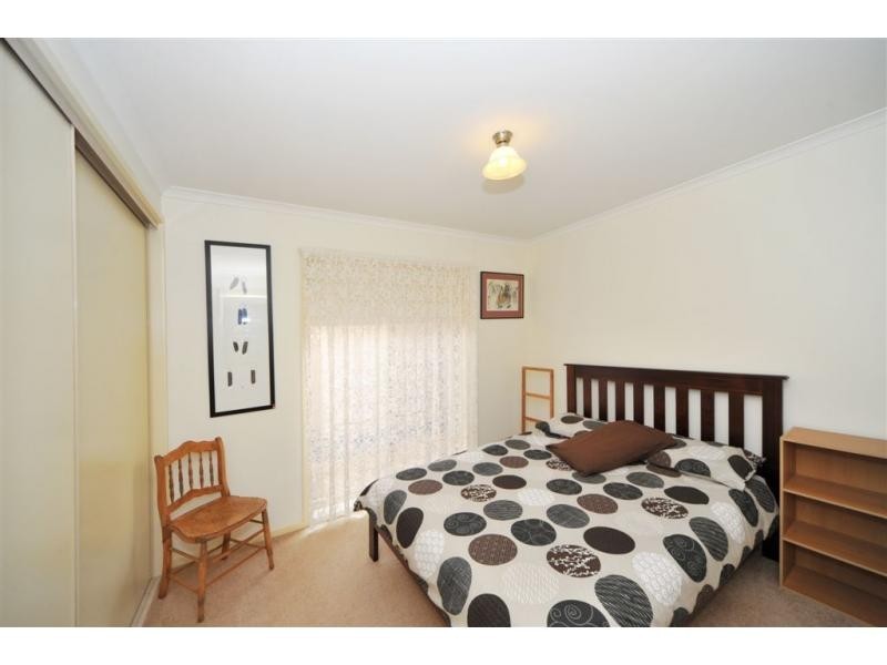 2/7 Allingham Street, Golden Square VIC 3555