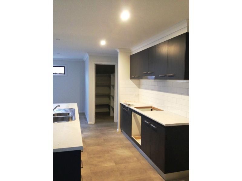 31 Grantham Terrace, Kangaroo Flat VIC 3555