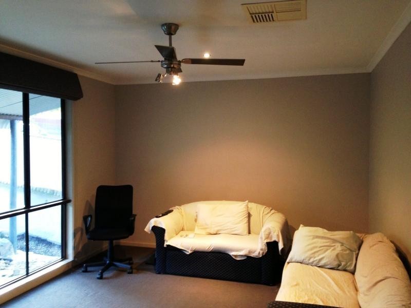 10 Thomas Street, Ironbark VIC 3550