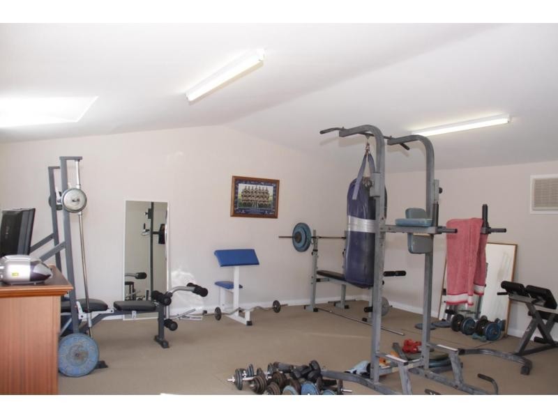 24 Aspera Way, Kangaroo Flat VIC 3555