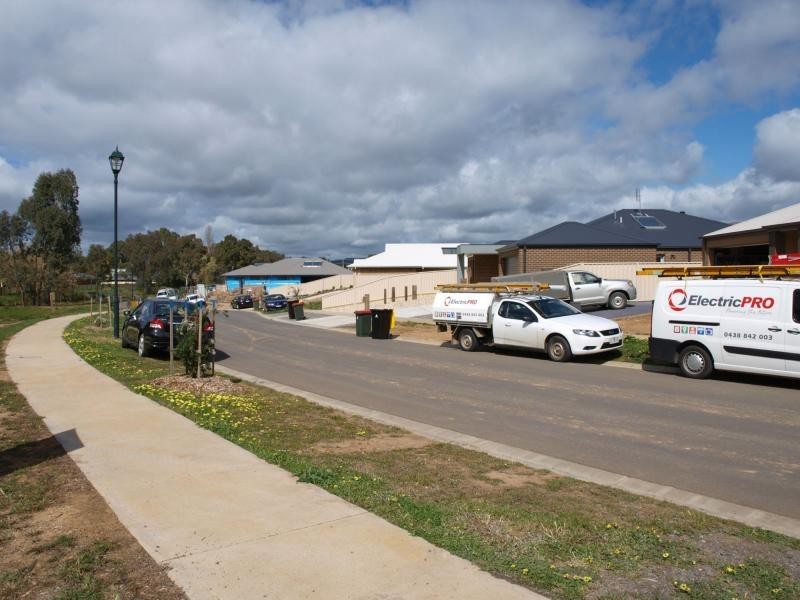 L2 Grantham Terrace, Kangaroo Flat VIC 3555