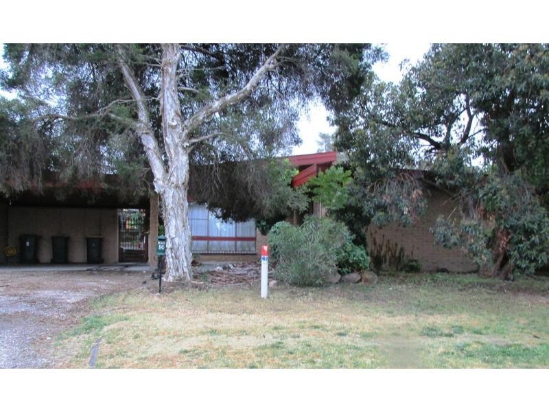 90 Crusoe Road, Kangaroo Flat VIC 3555