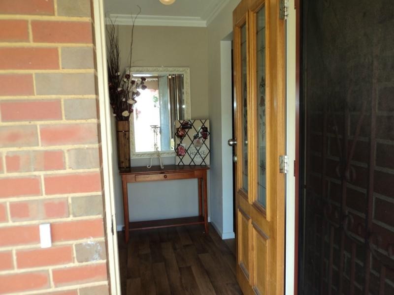 16 Banool Street, Golden Square VIC 3555