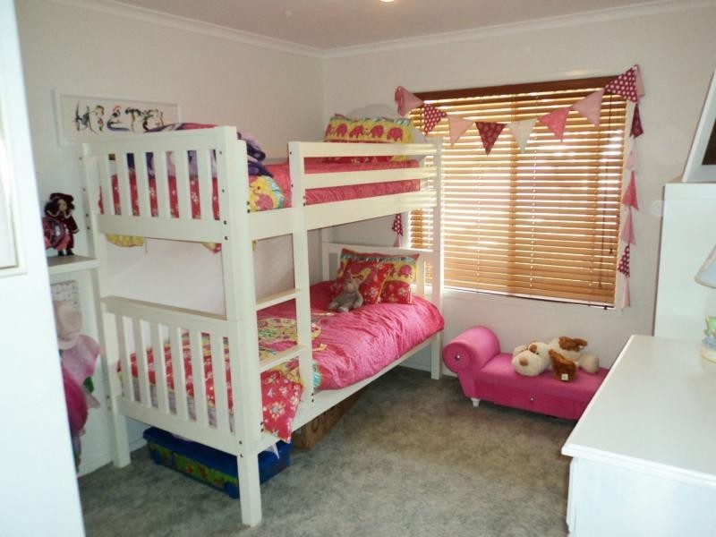 16 Banool Street, Golden Square VIC 3555