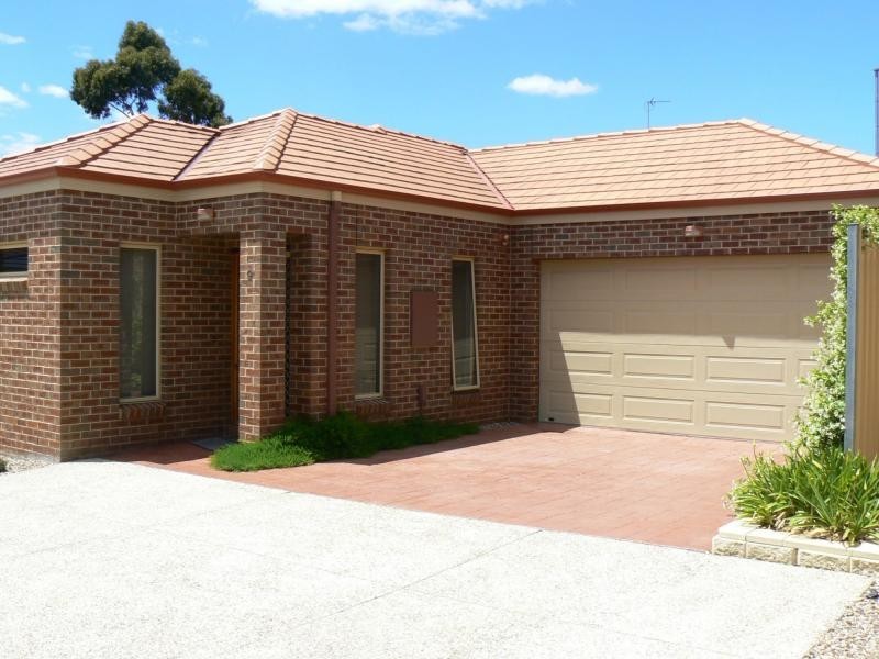 9/6 Friswell Avenue, Flora Hill VIC 3550