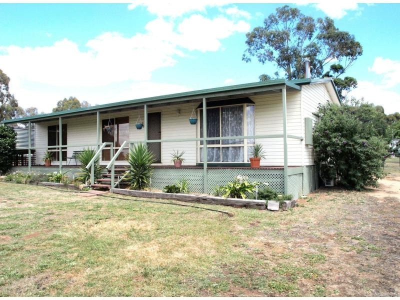 20 – 22 Broodie Street, Heathcote VIC 3523